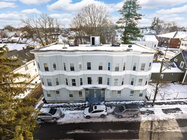 96-96 Grove St #98, Lowell, MA 01851