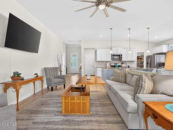 5th image of 8711 Nottoway Avenue NW