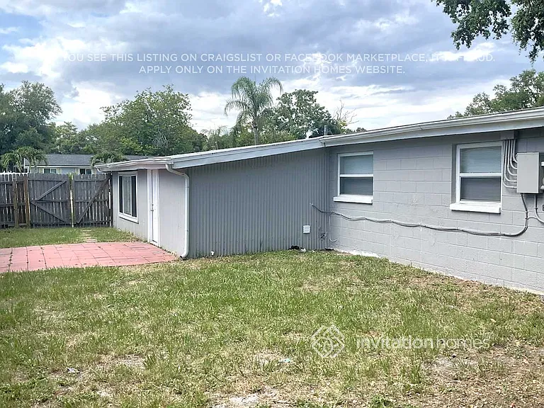 8648 79th Pl — Photo 24