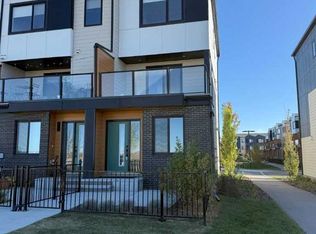 8535 W 19th Ave SE #412, Calgary, AB T2B 0A5