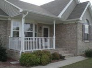 333 Red Oak Trl, Spring Hill, TN 37174