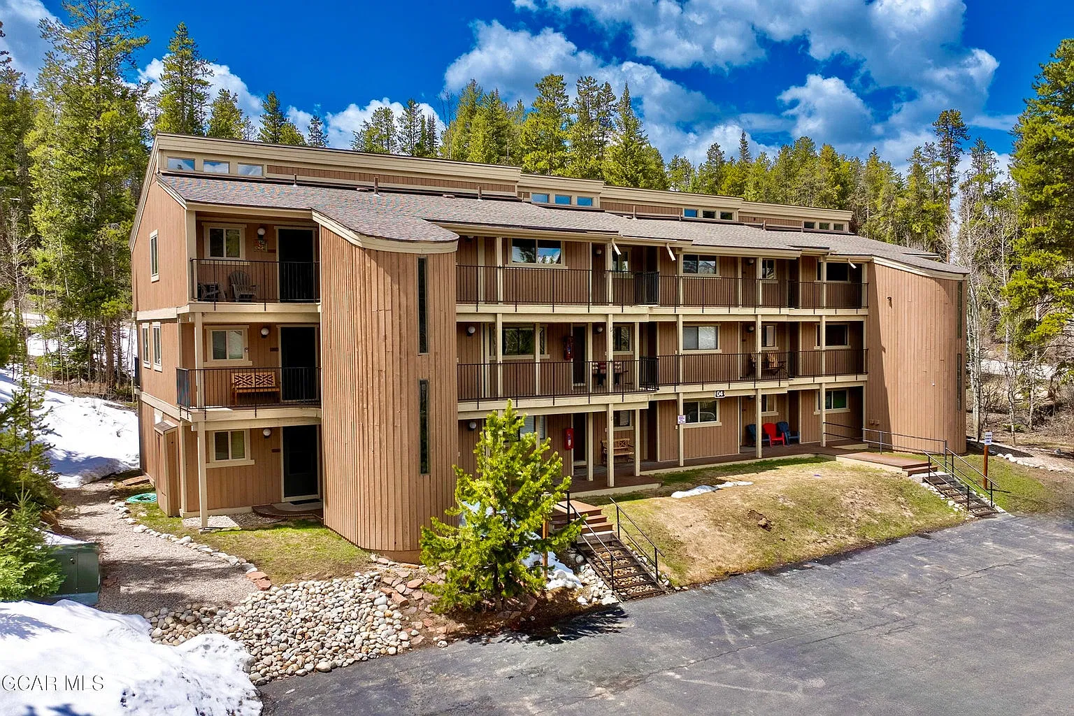 2 bed, 850 sqft, $2,800 — Photo 4