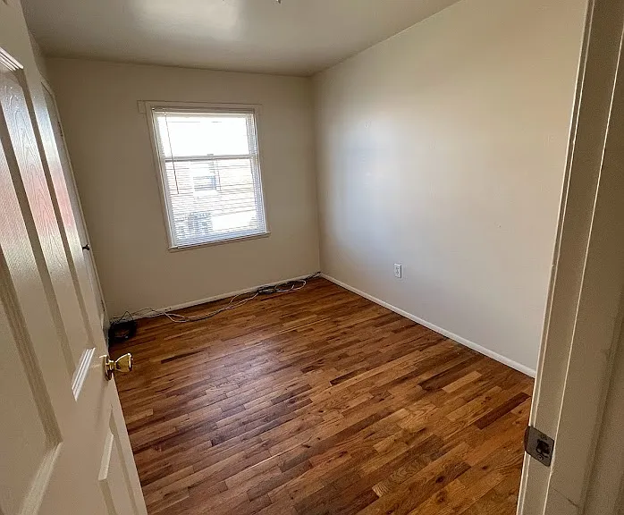610 Holbrook Dr — Photo 9