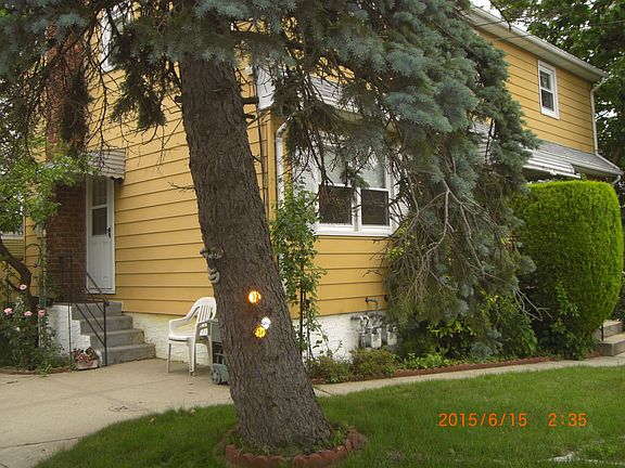 Side Entry 1st Fl Apt.