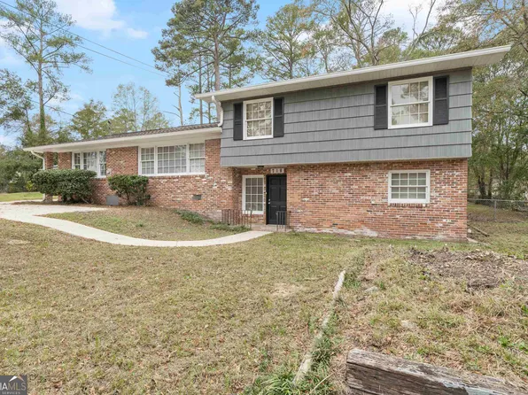 718 Woodhaven Rd, Macon, GA 31204