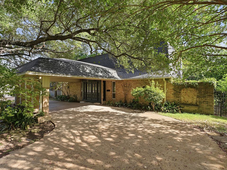 1st image of 6815 Lyre Ln