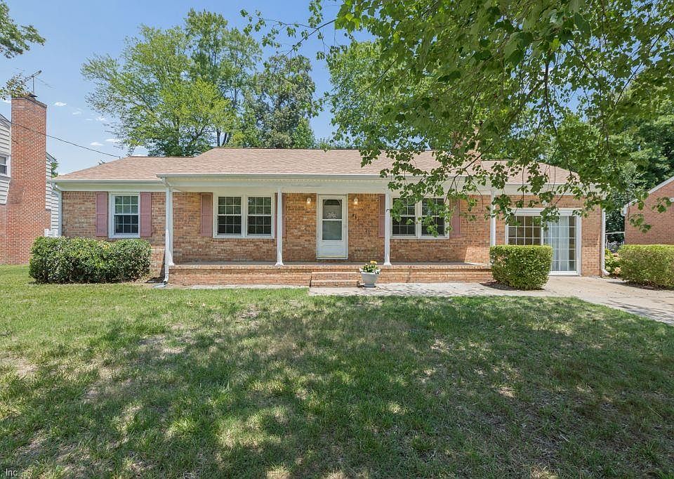 1st image of 934 Moyer Rd