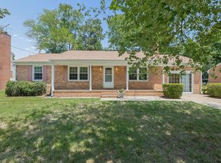 934 Moyer Rd, Newport News, VA 23608