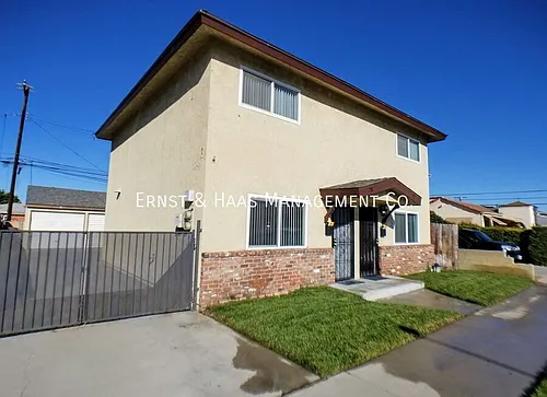 75 E Mountain View St Photo 1