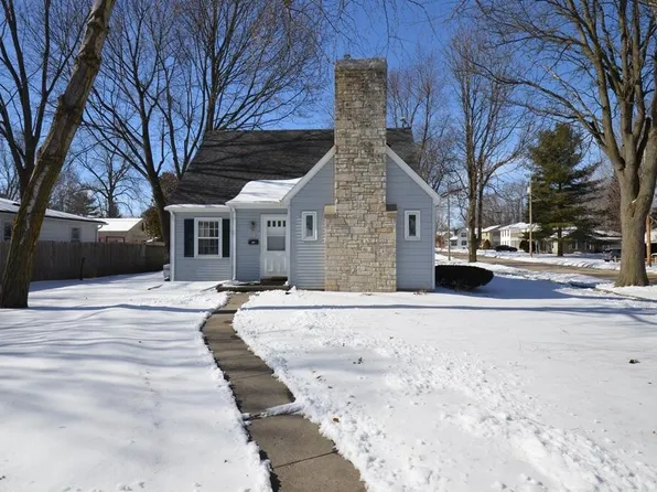 404 South Whiton STREET, Whitewater, WI 53190