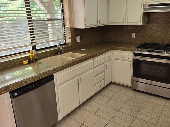 4th image of 867 Kingman Dr