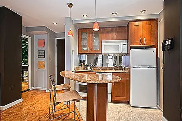 Rented by Global Realty Opportunities | media 49