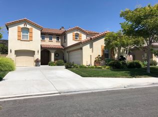 3160 Toopal Dr, Oceanside, CA 92058