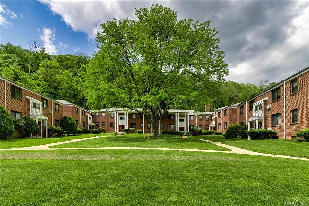 7 Lawrence Drive UNIT C, White Plains, NY 10603 Zillow