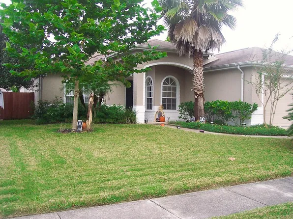 26815 Roseann Pl, Lutz, FL 33559