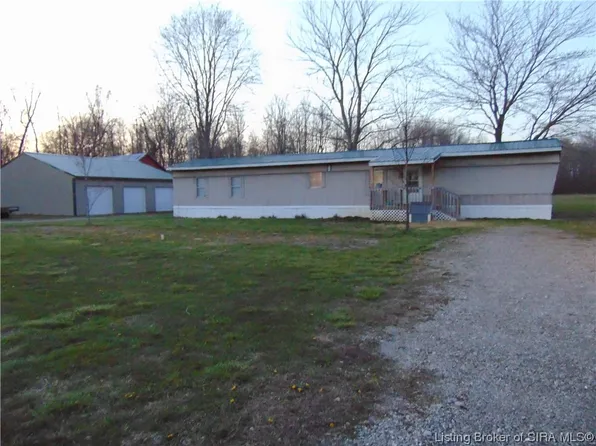 9428 W Conservation Lake Road, Deputy, IN 47230