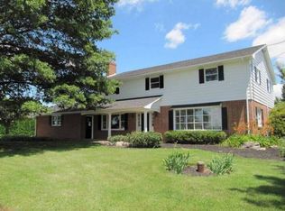 267 S Colebrook Rd, Manheim, PA 17545