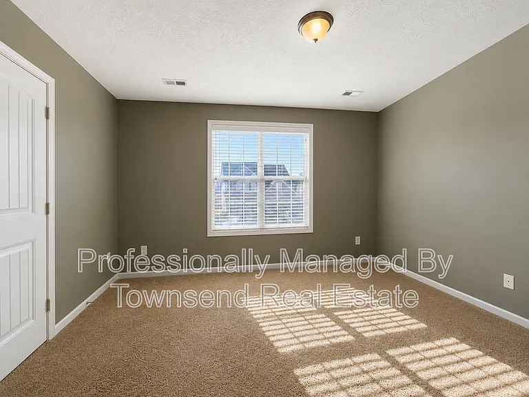 4211 Cherry Hill Ln — Photo 14