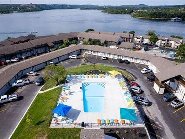 100 Getaway Circle #116, Kimberling City, MO 65686