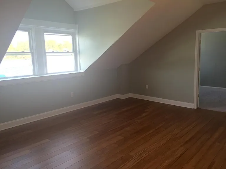 48 S River Rd S #200 — Photo 10