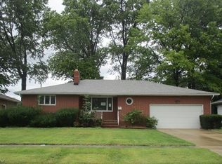 1220 Bell Ct, Elyria, OH 44035