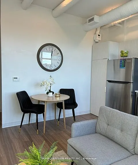 120 Huron St #526 — Photo 4