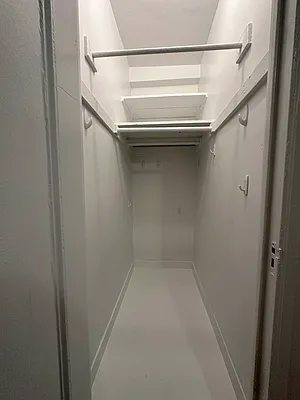 Rented by Bond New York | media 6