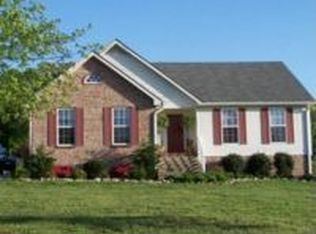 1040 Hamilton Chambers Rd, Lebanon, TN 37087