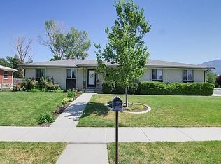 1401 E Blossom Dr, Sandy, UT 84092