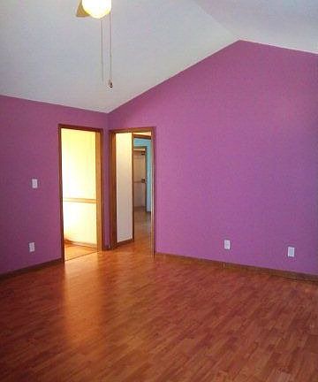 3rd image of 706 Virginia Ave