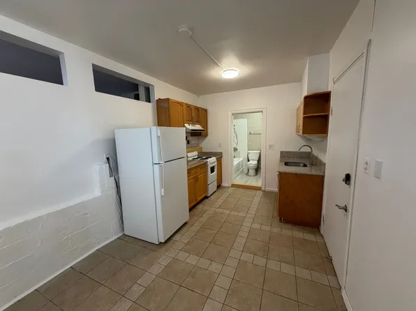 2756 Rooke, 2756 Rooke Ave #9, Honolulu, HI 96817