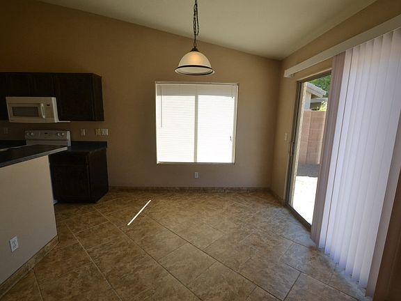 4th image of 8010 W Hammond Ln