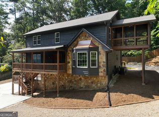 260 Lakemont Dr, Roswell, GA 30075