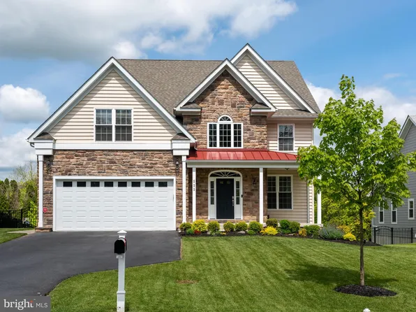 111 Fox Hollow Ln, Broomall, PA 19008