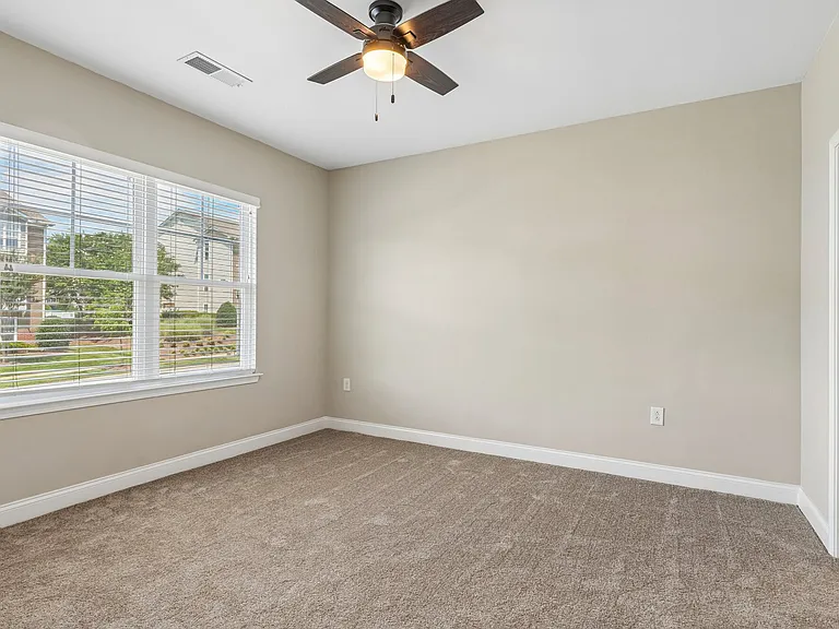 McDowell Creek Court — Photo 20
