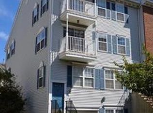 204 Matthews Dr #1605, Newark, NJ 07103