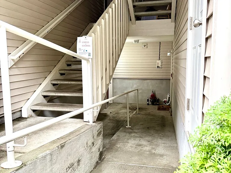 26325 Illinois Ave NE #B103 — Photo 24