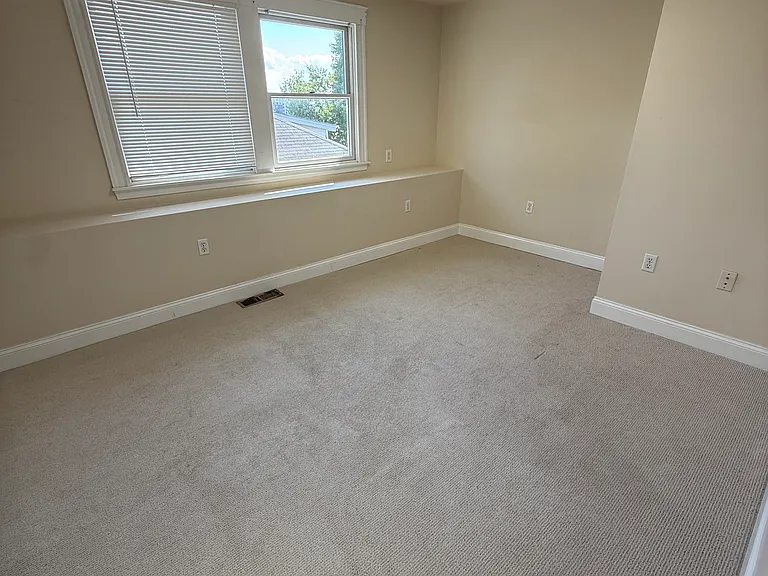 98 W Quincy St #2 — Photo 17