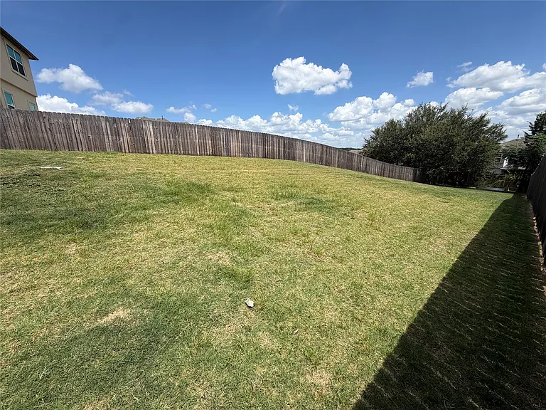 8109 Copper Prairie Bnd — Photo 15