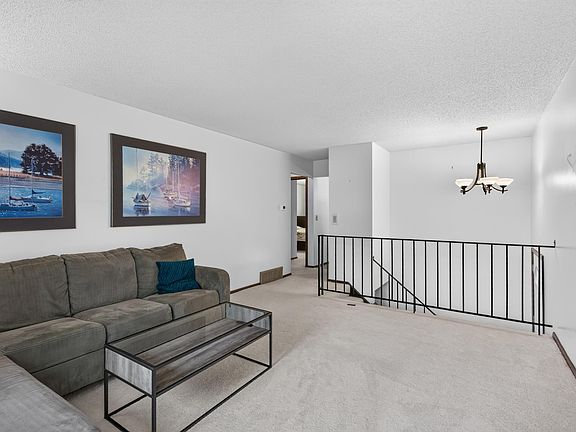4th image of 1442 Arden View Dr