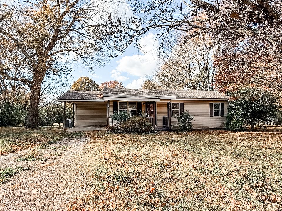 1st image of 141 Fannie Dr