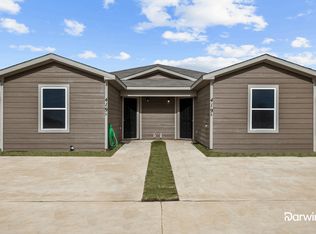 419 County Line Rd #A, Mabank, TX 75147