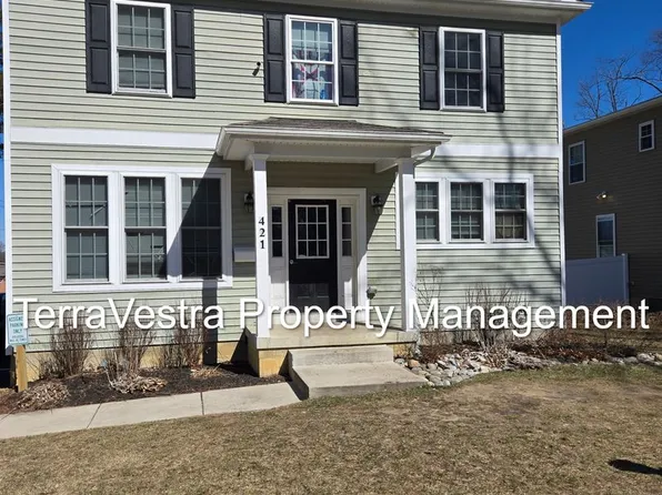 421 Hamilton Rd, Glassboro, NJ 08028