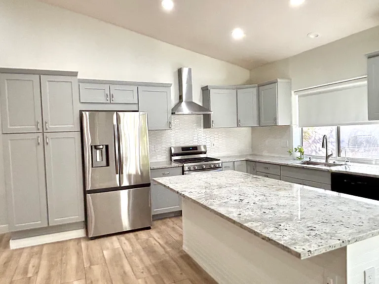 5311 E Danbury Rd — Photo 8