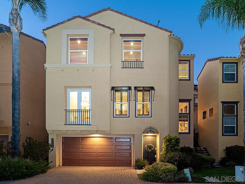 1st image of 2744 Villas Way