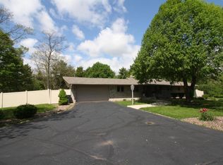 6100 Sunset Blvd, Racine, WI 53406