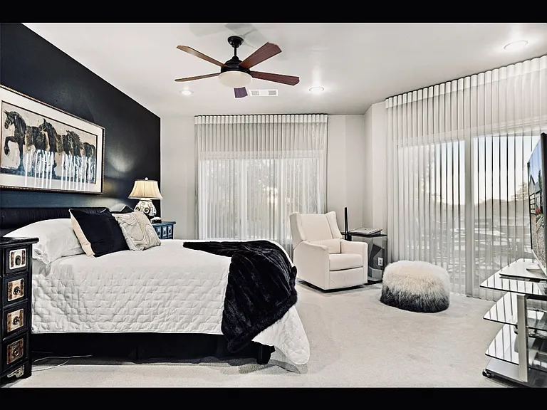 303 Golf Crest Ln — Photo 12
