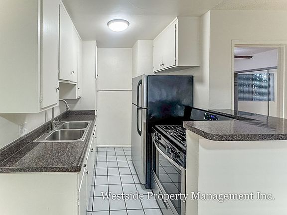 5th image of 28 Sunset Ave APT 7