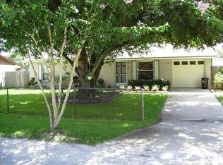 2113 Trieste Dr, Mims, FL 32754