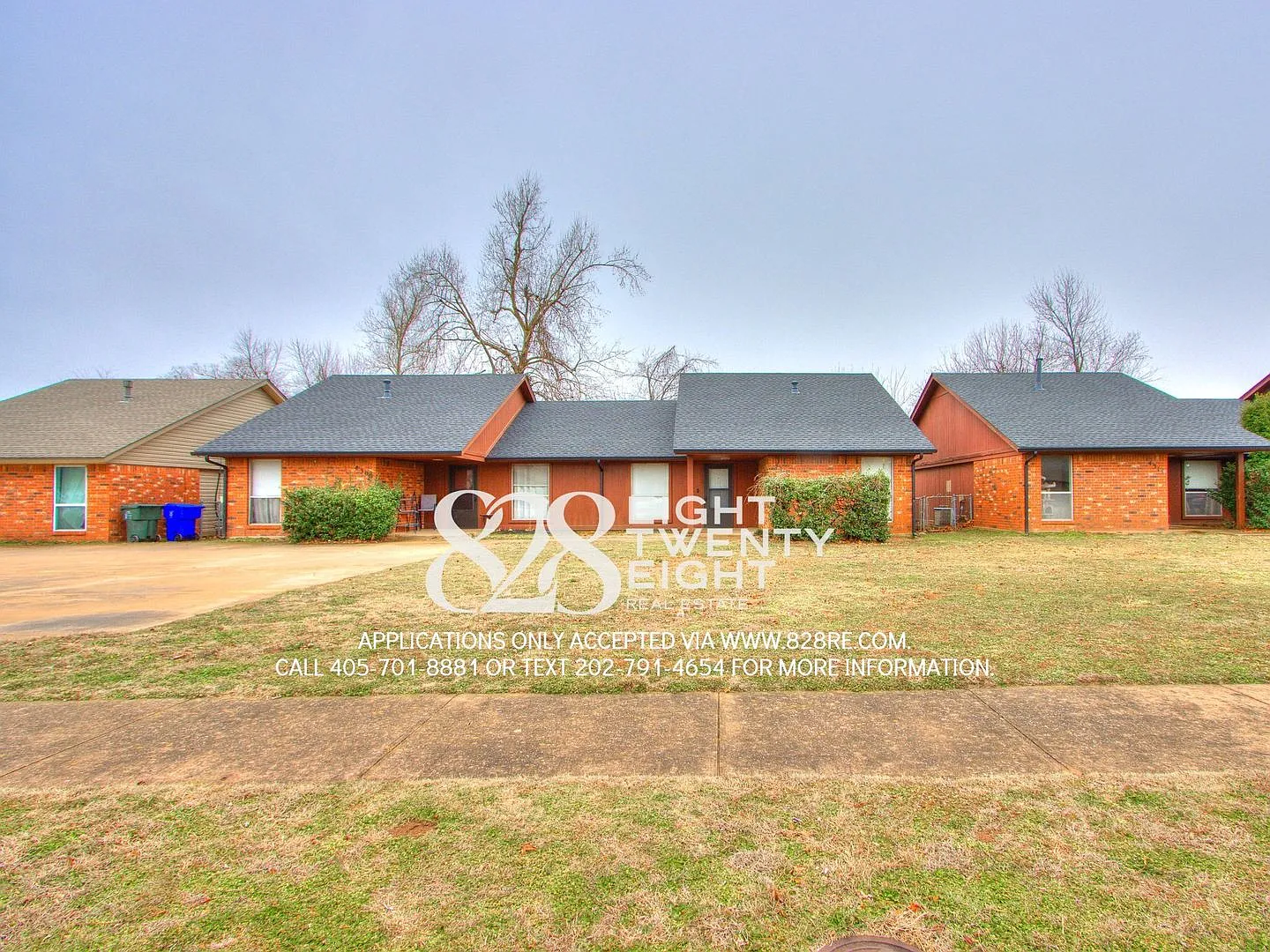West Norman 2 Bed/1 Bath Duplex With Fenced Backyard! Available Now! — Photo 2